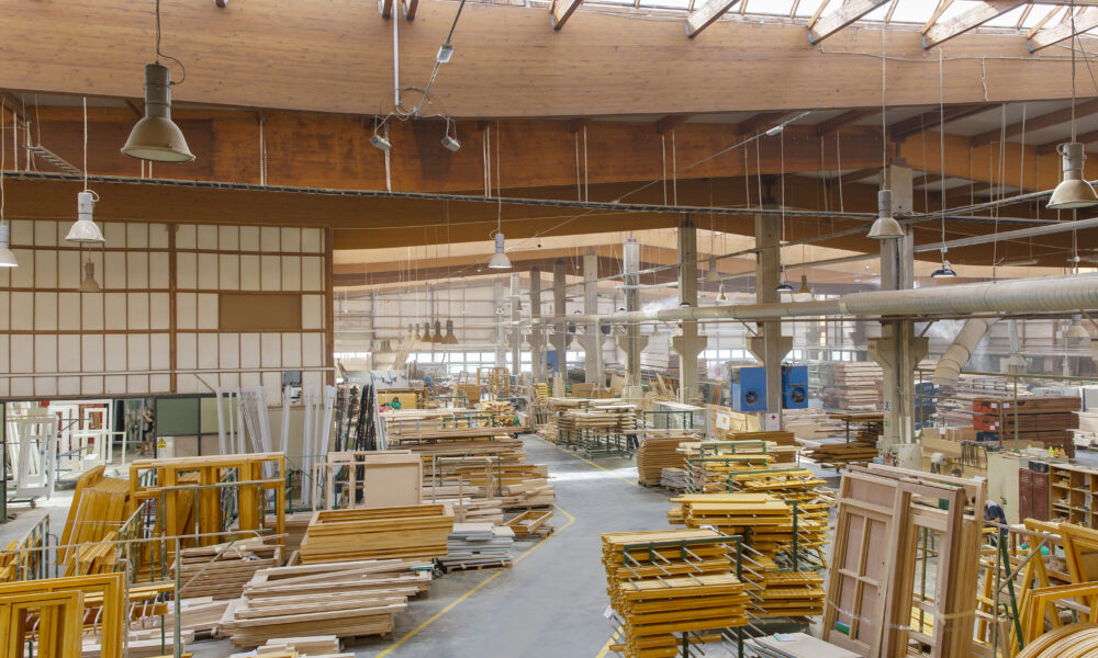 Firma CDM specjalizuje się w wytwarzaniu wysokojakościowej stolarki okiennej