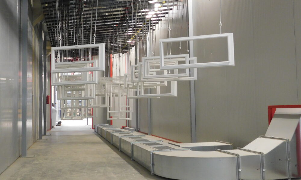 Linia lakiernicza włoskiej marki Finiture dostarczona przez firmę ITA w tym roku