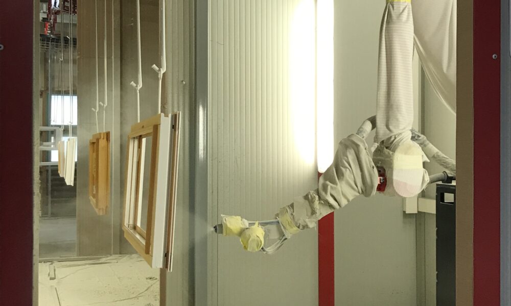 Linia lakiernicza włoskiej marki Finiture dostarczona przez firmę ITA w tym roku