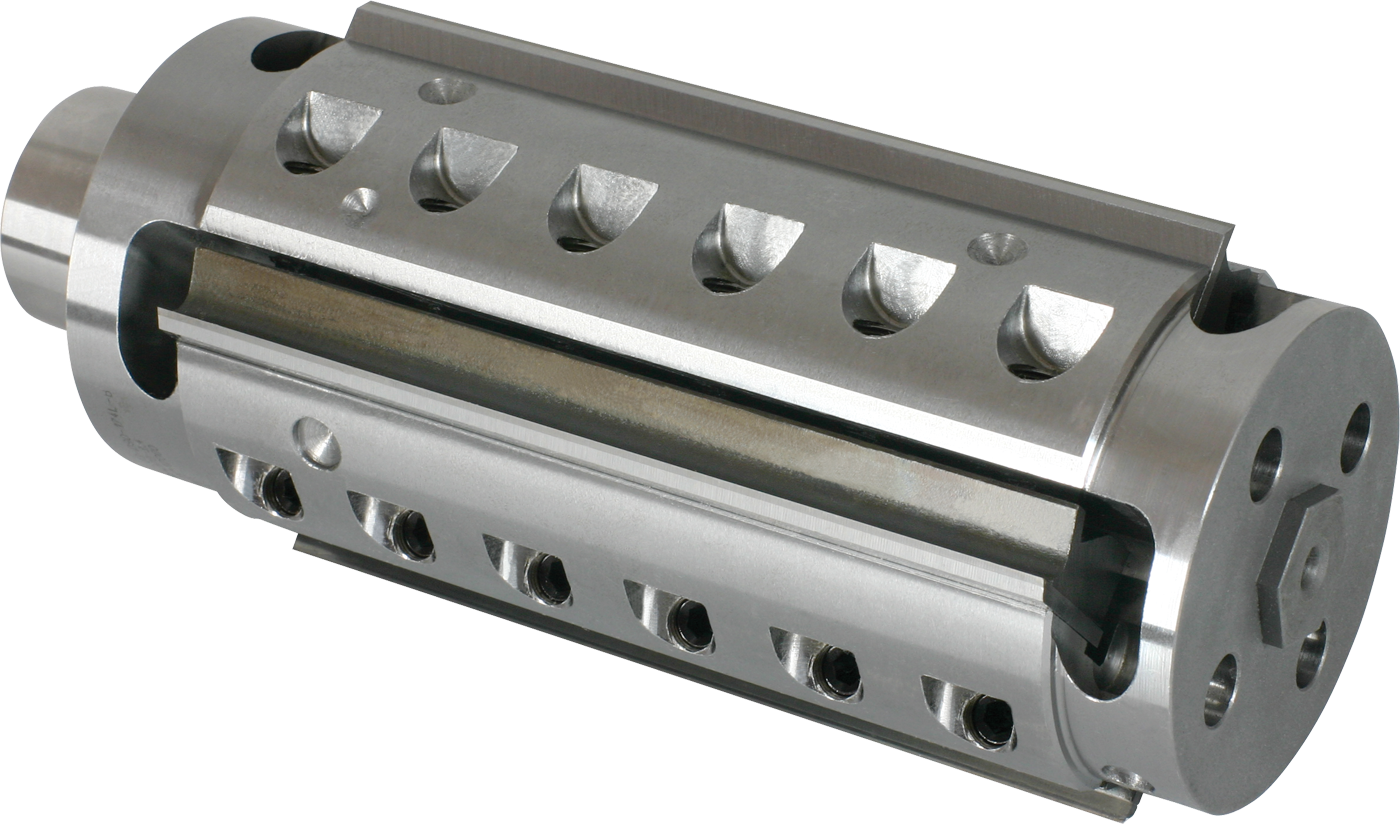 ABA jako jeden z nielicznych dostawców na świecie produkuje szeroką gamę profesjonalnych narzędzi do maszynowej obróbki drewna - piły, frezy lutowane, głowice, frezy trzpieniowe, narzędzia z mocowaniem hydro, Power Lock, HSK, SK, narzędzia do złącz, zestawy do produkcji okien i drzwi, noże oraz szeroki asortyment narzędzi DIA. Fot. FABA