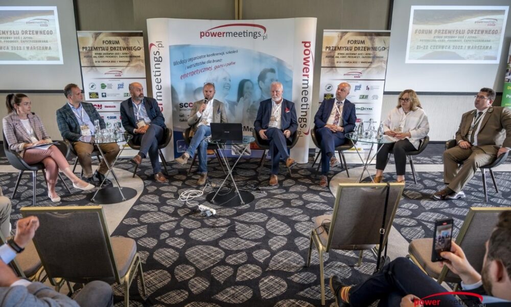 FORUM PRZEMYSŁU DRZEWNEGO - Łączy nas drewno