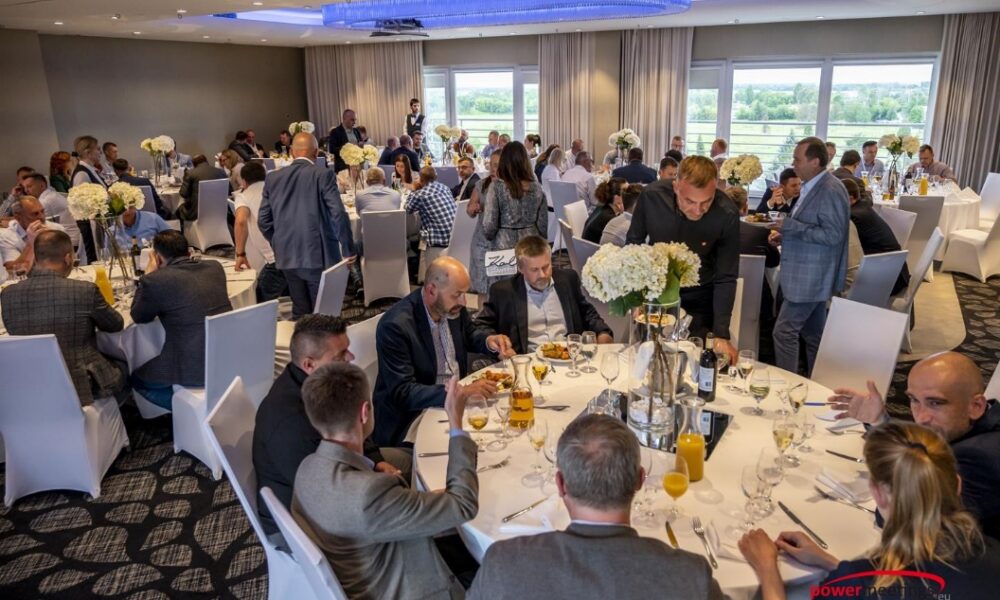 FORUM PRZEMYSŁU DRZEWNEGO - Łączy nas drewno