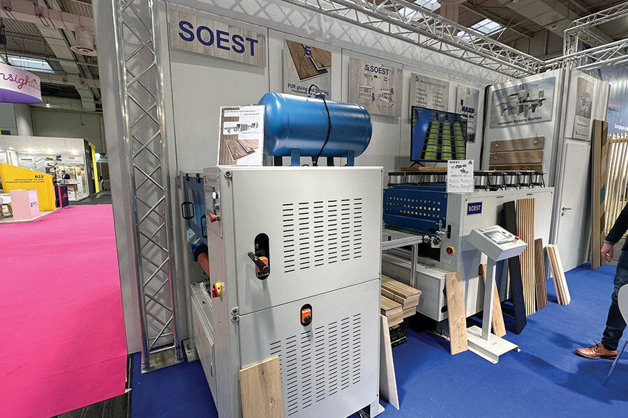 SOEST