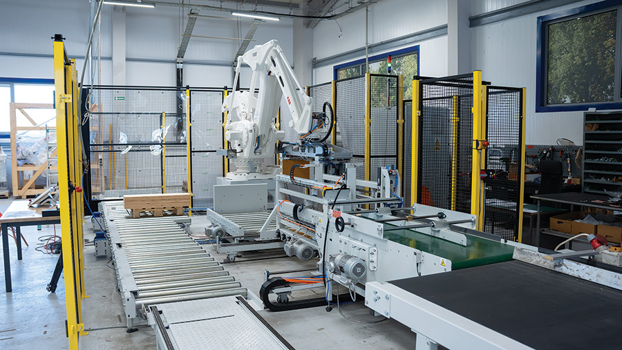 Automatyczny odbiór z pilarki taśmowej