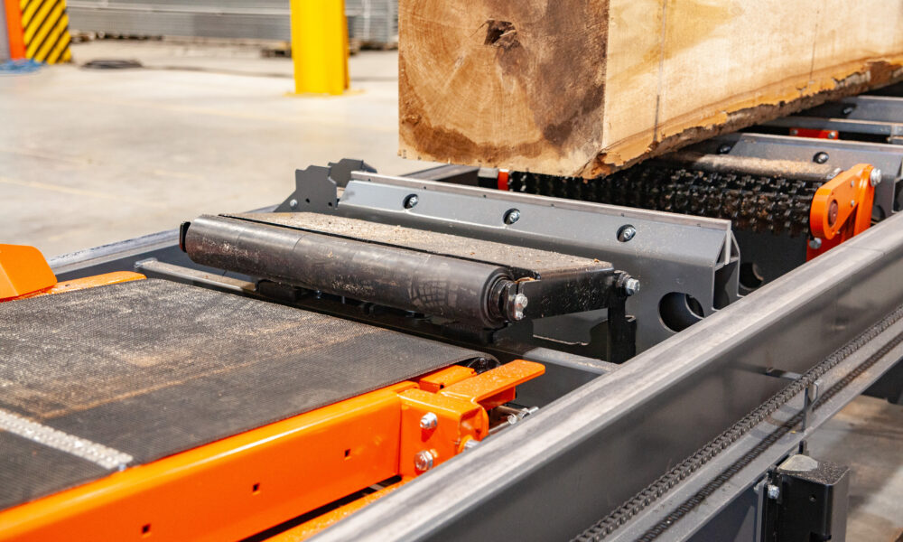 Wood-Mizer wprowadza na rynek WM5500: przemysłowy trak nowej generacji o zwiększonej wydajności i zaawansowanej technologii