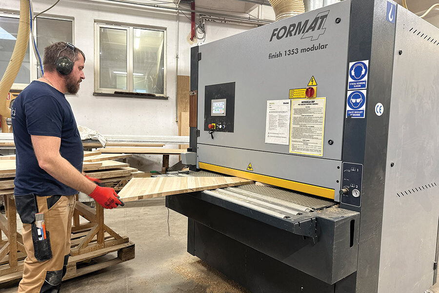 Szlifierka szerokotaśmowa Format4